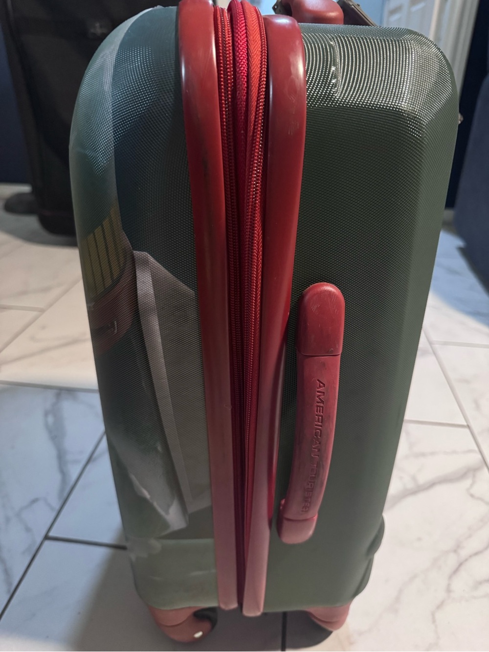 Green Hardshell Carry-On with red Accents - Picture 4 of 11
